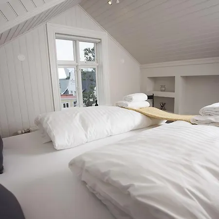 Ambassade Apartment